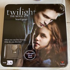 Twilight The Movie Board Game 2 Collectable Metal Pieces 2009 Tin Box
