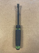 J2425mac Tools Pb12cg 38 Curved Head 12 Pry Bar Capped Comfort Handle Green