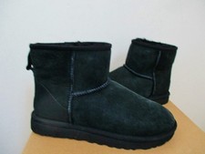 UGG Women's CLASSIC MINI II BOOT BLACK Suede 8US NWOB 170 MSRP