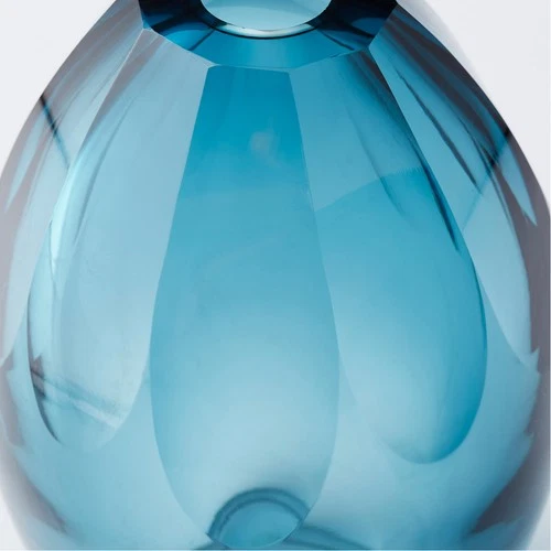 Cyan Design 10311 Cressida 9 X 7 inch Vase, Small - Picture 2 of 7