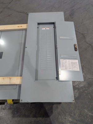 SIEMENS 400 Amp MLO BREAKER Panel Panelboard 208V/240V 120V 3 PHASE  AK 