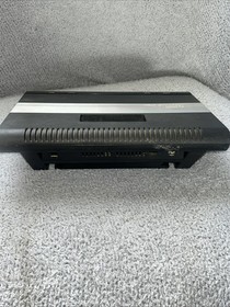 Atari 7800 Video Game Console - With Controller and insert. Tested