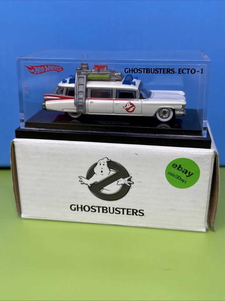 Hot Wheels SDCC Ghostbusters Ecto-1 Exclusive Comic Con New 2010 - Image 2 of 4