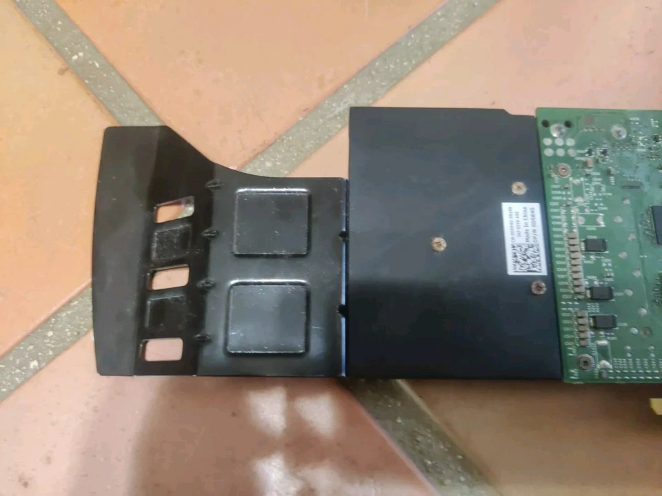 Dell NVIDIA Quadro K4000 3GB GDDR5 Graphics Card (0D5R4G) - Image 3 of 4