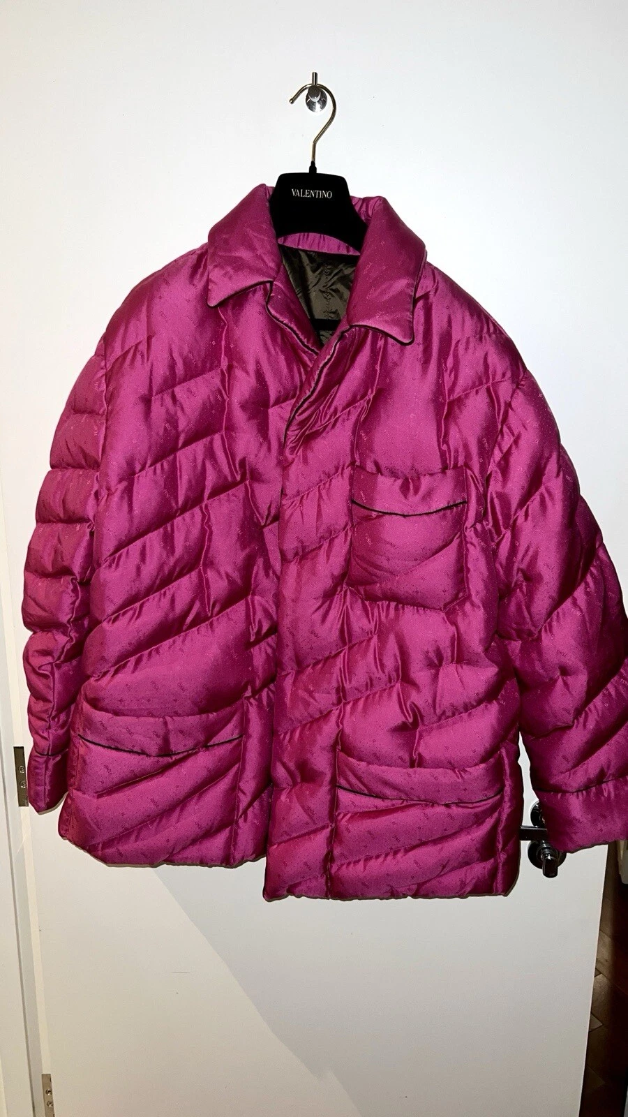 fendi puffer jacket Pink Size 48 Unisex Reversible
Opens in a new window or tab