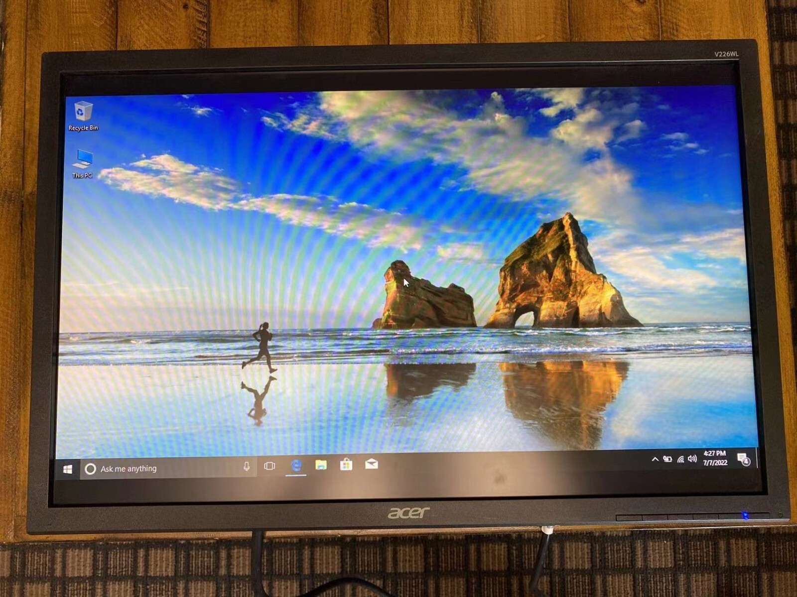 Acer V226WL 22\