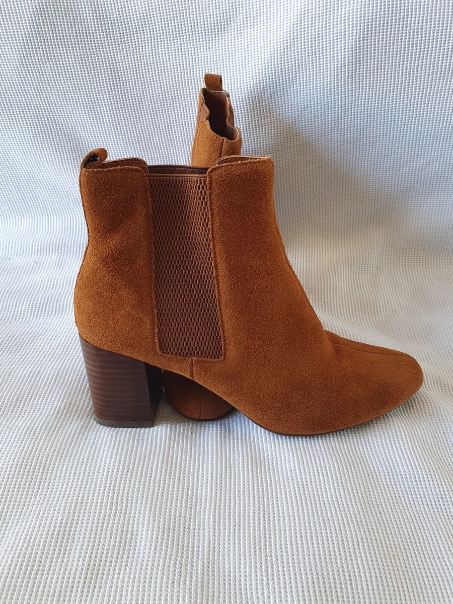 M S Collection Insolia Tan Suede Ankle Boots size 3.5 easy pull on