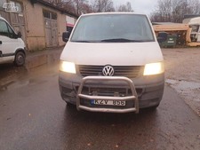 Volkswagen Transporter - Caravelle T5 2007 headlight headlamp LK2V856 UER5651