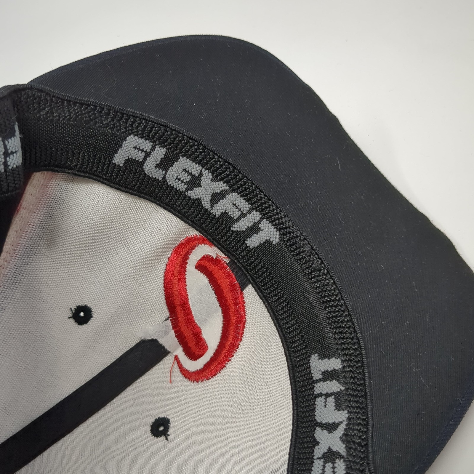 PRG Fitted Hat Solid Black Medium Embroidered Log… - image 8