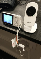 VTech VM819 Video Baby Monitor 2.8" LCD Screen Audio Cords Chargers - Used