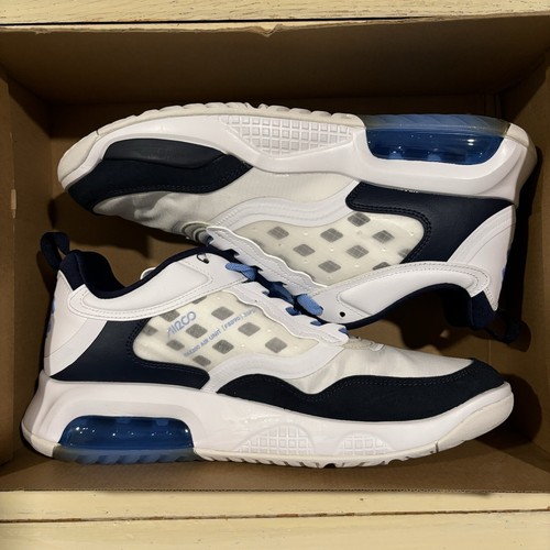 Air Jordan Max 200 White Sneakers UNC Tar Heels PE, CZ4947-144 Men's Size 10.5 - 第 2/10 張圖片