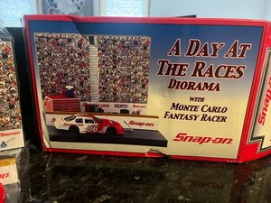 Snap-on Diorama "A Day at the Races"  with Monte Carlo Fantasy Racer