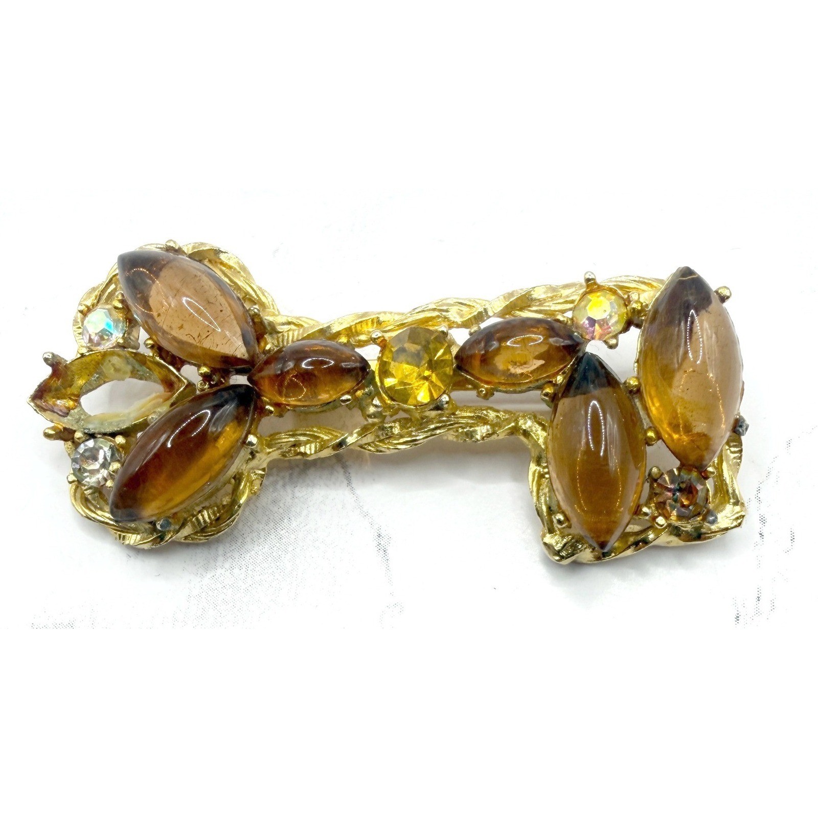 Vintage Gold Tone Key Brooch Missing Stone Textured Statement Pin 2.5