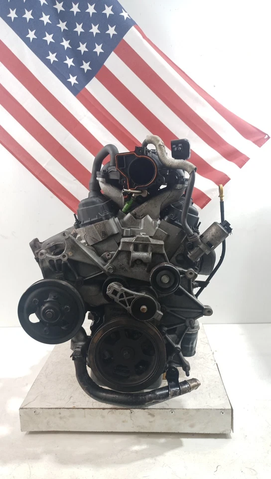 Motor Chrysler Dodge Grand Caravan 3.3 V6 EGA 5019165AB Foto 3 de 4