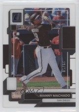 2022 Panini Chronicles Clearly Donruss Blue 29/50 Manny Machado #34 o7m