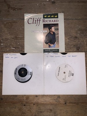 Cliff Richard 7'' Vinyl Single Bundle   More To Life, Lean On You & More