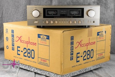 Accuphase E-280 Integrated stereo Amplifier W/ original box in Excellent