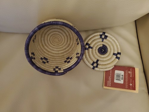 Rwanda Path To Peace Treasure Bowl New with Tag. - Picture 6 of 7