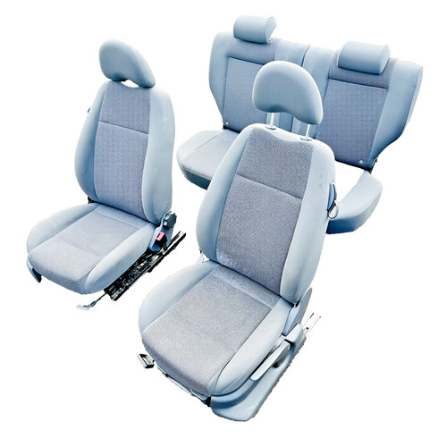 Sitz Fahrersitz Sitzgarnitur Rücksitzbank komplett VW Fox 5Z N2Z/60