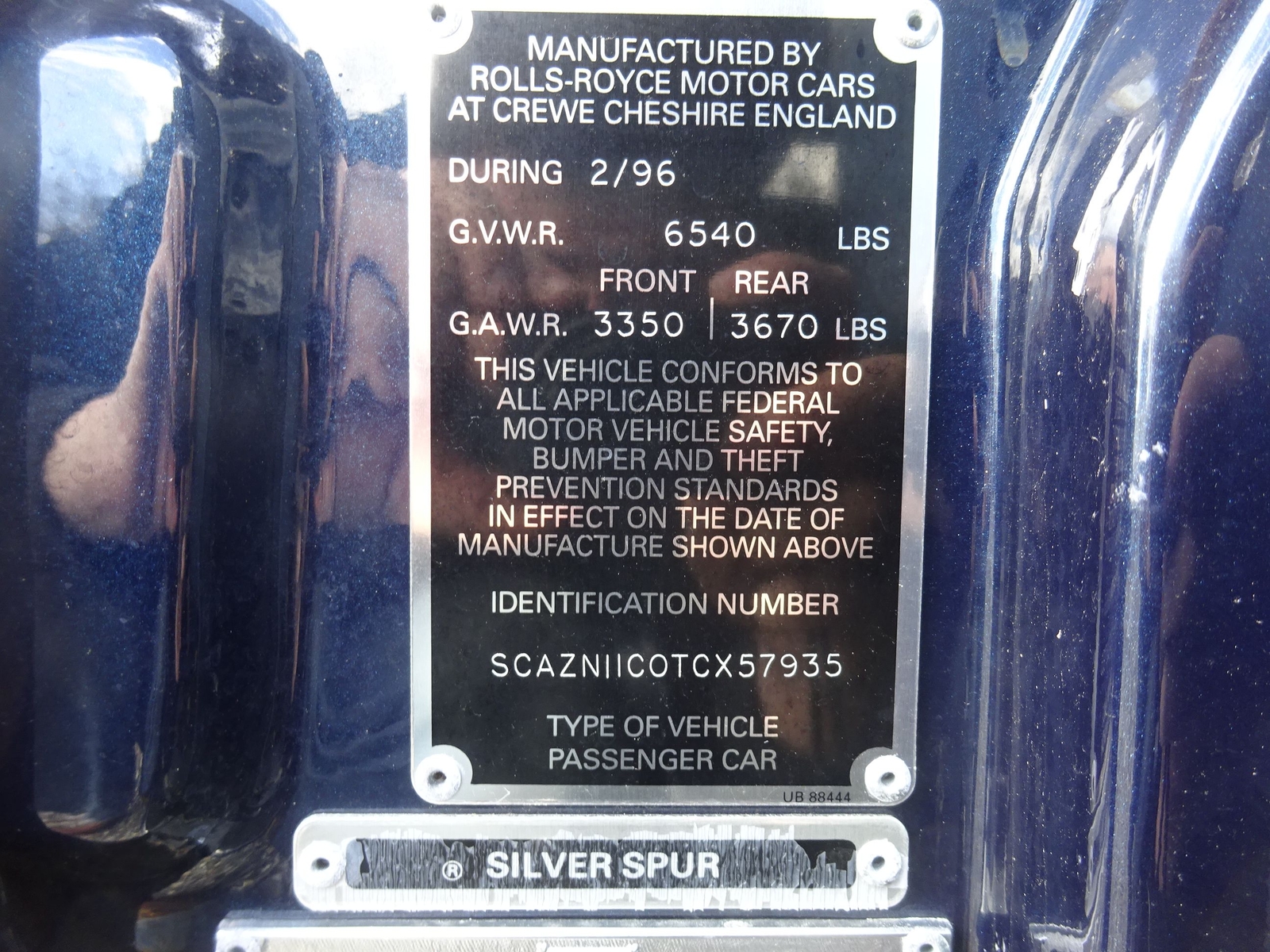 USED PASSENGER'S SIDE FRONT DOOR 1996 ROLLS ROYCE SILVER SPUR BLUE