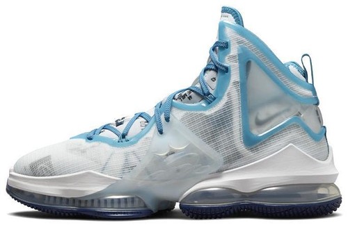 lebron james basketball shoes space jam