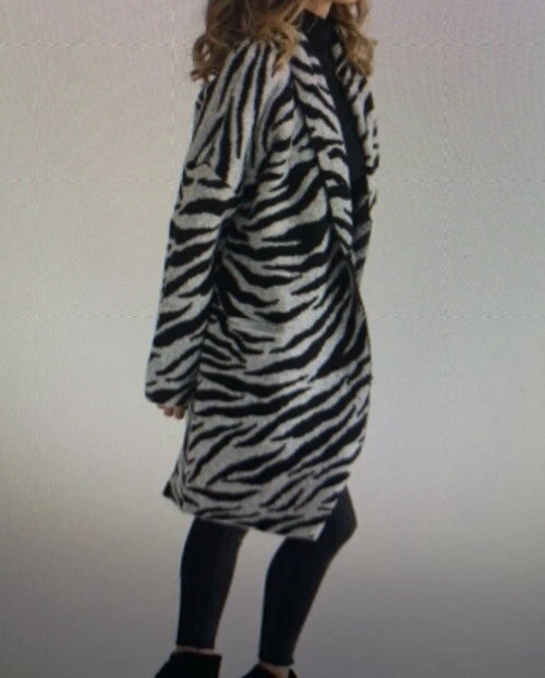 Frogbox Strick Mantel Zebra Grösse M  Superschön VK 298,- € - Bild 3 von 4