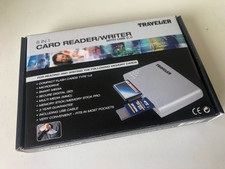 8-w-1 USB 2.0 Czytnik kart Writer Podróżnik Czytnik kart pamięci Wiele w pudełku