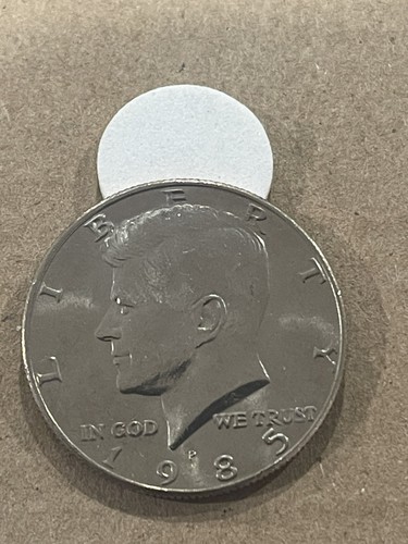 1985 P Kennedy Half Dollar Coin -Nice Rim-Free Shipping 
