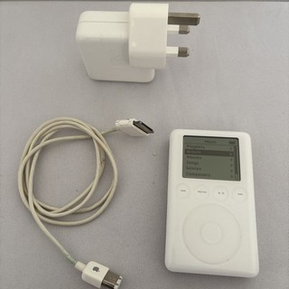 3rd Generation Apple iPOD M8948B 30Gb Insane Condition Tested And Running