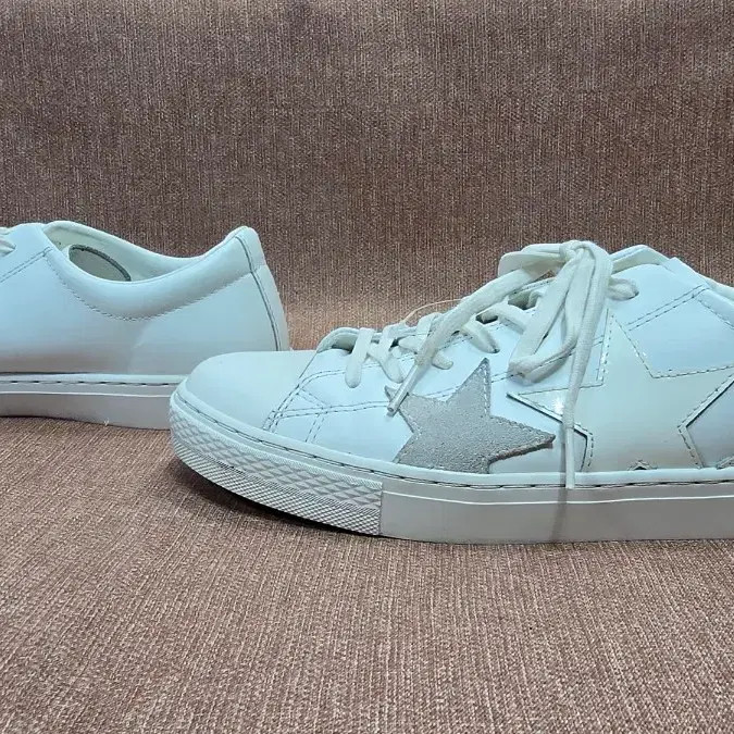 Converse 275mm All-Star Cup Triostar OX Sneakers Very Good Condition thumbnail 5