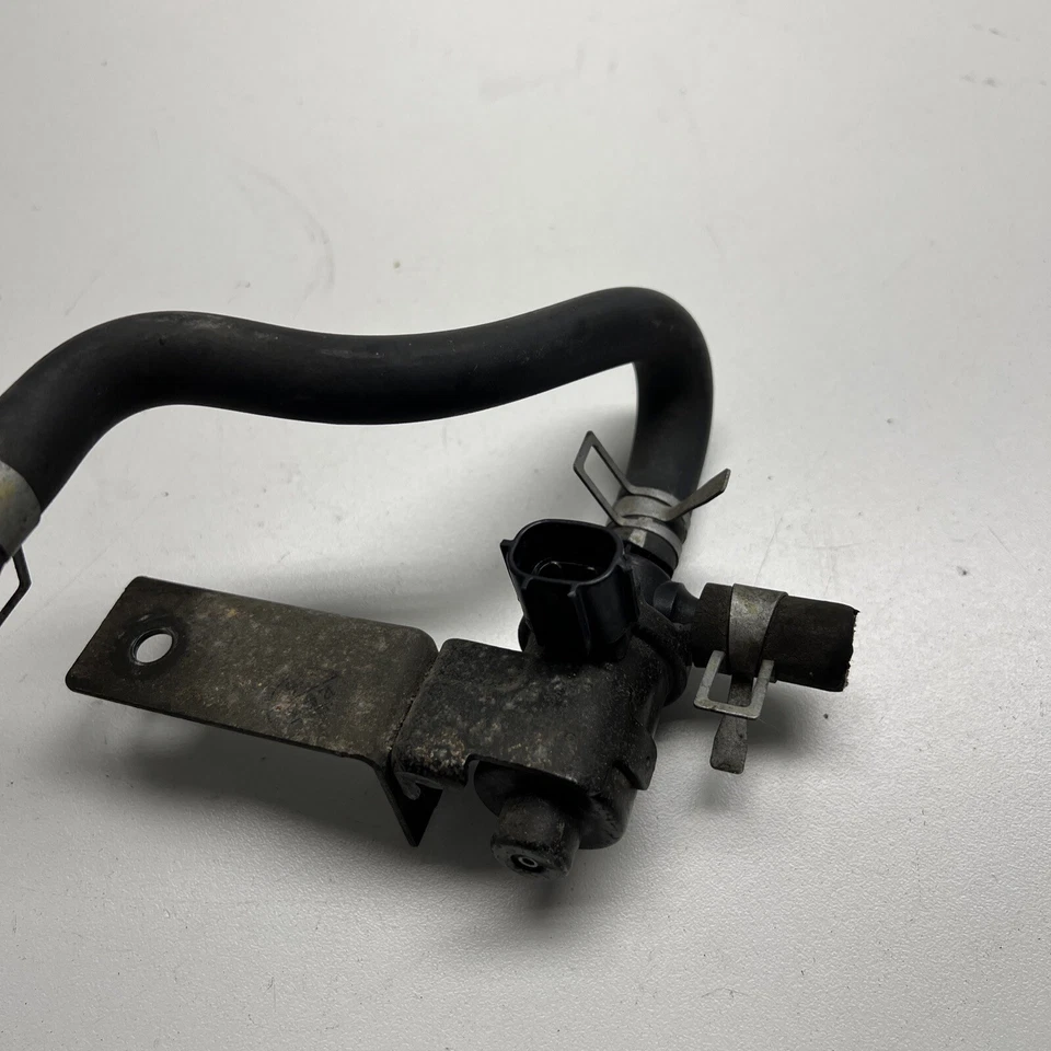 Vacuum Switch Valve 90910-12255 for TOYOTA  MATRIX 2003-2006 Oem - Image 4 of 4