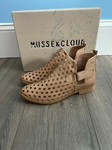 musse and cloud caila