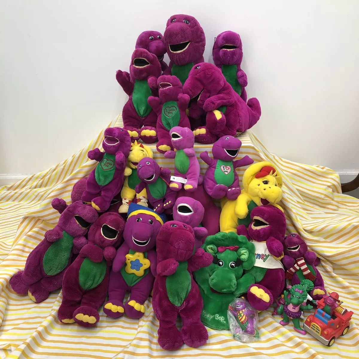 VTG LOT 30 Barney Friends Baby Bop BJ Stuffed Animals Plush Toys