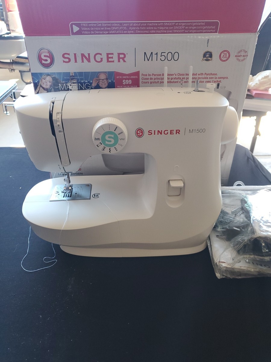 Singer M1500 Sewing Machine