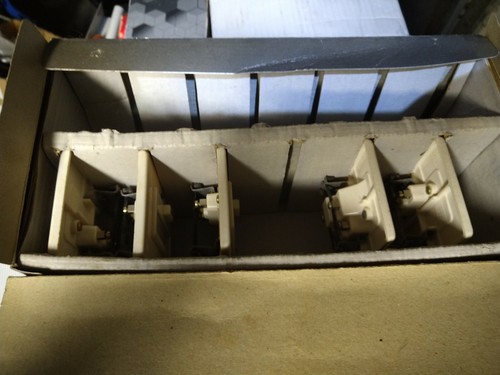 Pulsante Campanello Avorio bTicino 01108F 5pz. - Foto 3 di 4