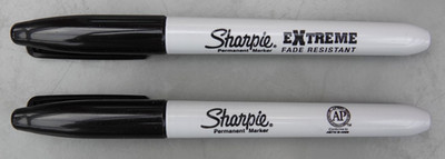 2 x Sharpie Extreme Permanentmarker 1927432 feine Spitze schwarz wetterbeständig