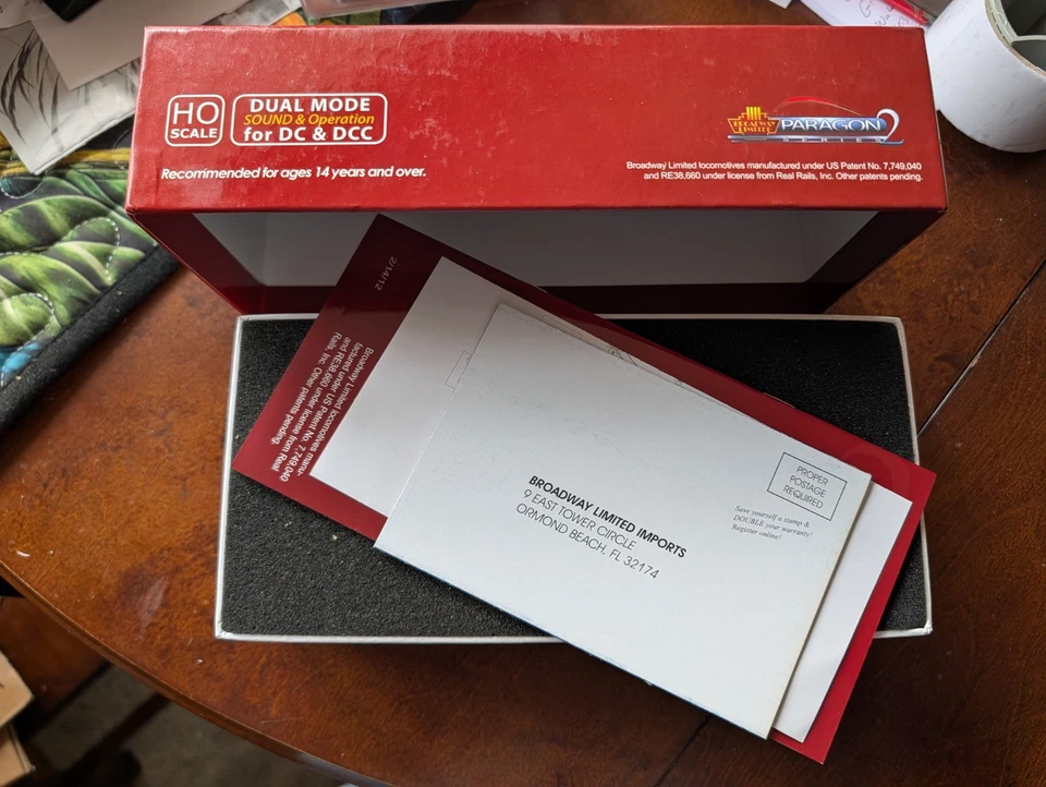 Broadway Paragon EMD SW1500 RDG #2761 W/Sound/DCC Reading Lines 3330 - Image 4 of 4