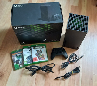 Microsoft Xbox Series X 1TB Konsole mit original Xbox Controller und 3 Spiele