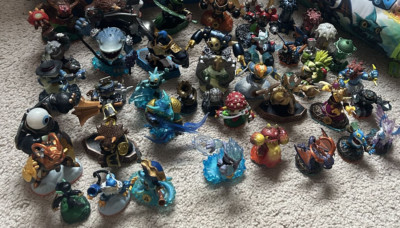 Skylanders Figuren Sammlung (benutzt, teilweise mit Spielstand) Giants etc.
