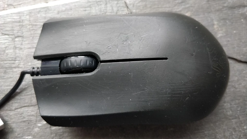 Razer Abyssus RZ01-00360100 3500DPI 3.5G Optical Gaming Mouse Mice 1000Hz - Image 3 of 4