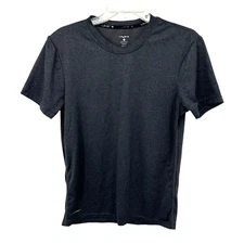 Layer 8 Mens Qwick Dry Dark Gray Athletic T Shirt Size Small Performance 