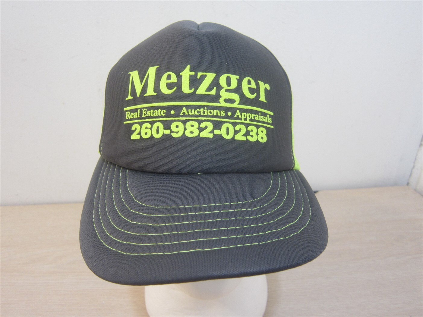 METZGER REAL ESTATE/AUCTIONS/APPRAISALS SNAPBACK TRUCKER/MESH HAT/CAP