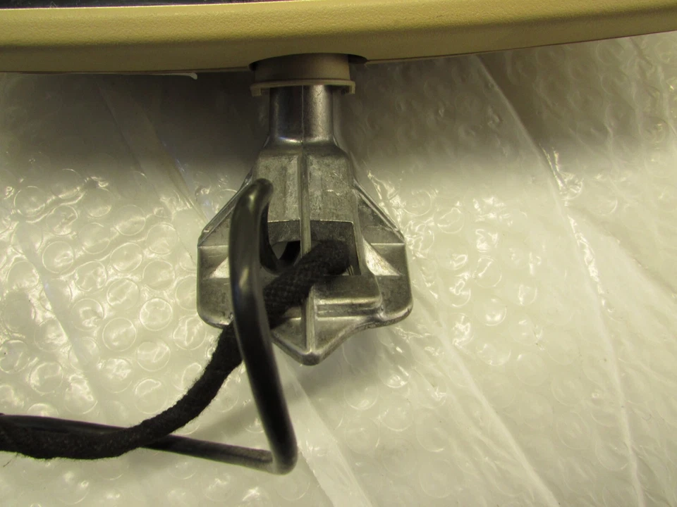 2003-2006 MERCEDES-BENZ E320 W211 CLS550 CLS63 INTERIOR REAR VIEW MIRRIOR OEM - Image 2 of 4