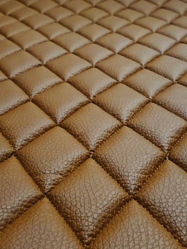 Diamante de textura de grano de guijarros de vinilo acolchado de 2"" x 3"" con respaldo de espuma de 3/8 - Imagen 32 de 56
