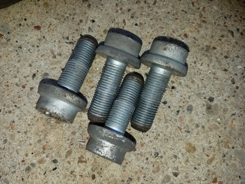 04-15 VOLKSWAGEN TOUAREG PORSCHE CAYENNE 4 PISTON BREMBO REAR BRAKE CALIPER SET - Picture 2 of 22