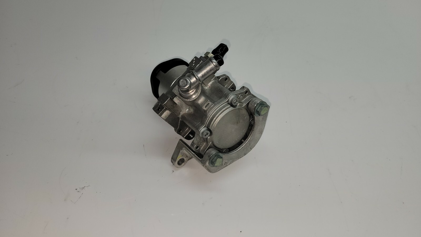 LAMBORGHINI MURCIELAGO LP640 POWER STEERING VANE PUMP UNIT OEM 410145156A 2007 