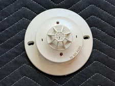 Potter Nohmi RHA Heat Detector w/ Base USED