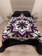 New Amish Star Medallion Quilt   Purple  Black 108x118   Hand Quilted Heirloom