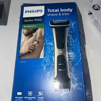 Philips Series 7000 BG7025/15 Showerproof  Groomer & Trimmer European Charger  