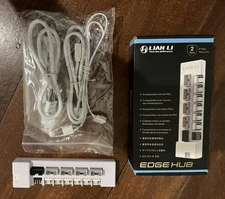 Lian Li Edge Series 4Pin HUB Gold Series - White (EG-HUB01W)